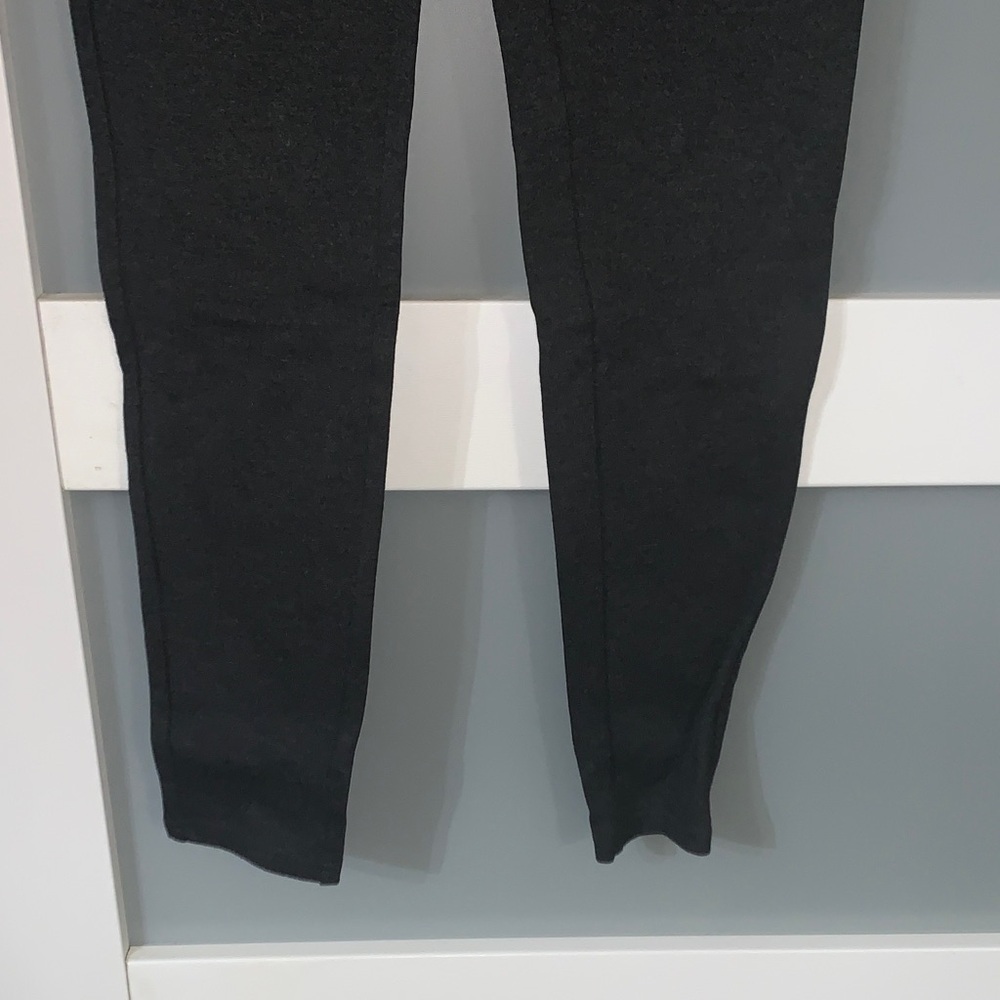 Zara Black High-Waisted Leggings - Picture 2 of 6